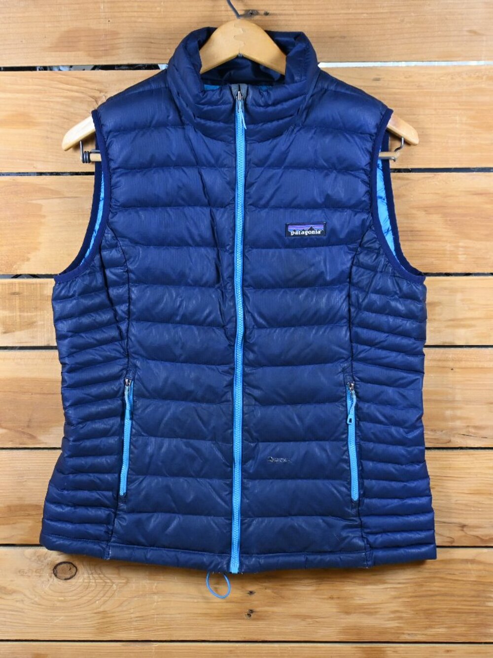 Patagonia Women's Packable Down Sweater Vest in Navy Blue - MD